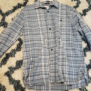 St. John's Bay men's buttonup